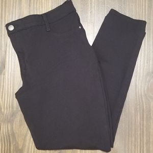 a.n.a. Black Pants